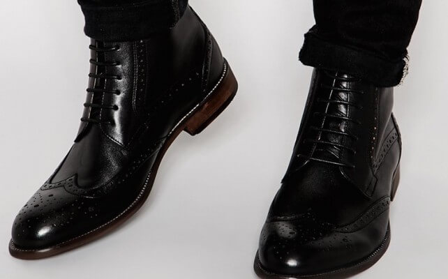 Classic Black Brogues (Standard Fortyfive)