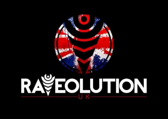 12803988_238895419776948_583677709_n